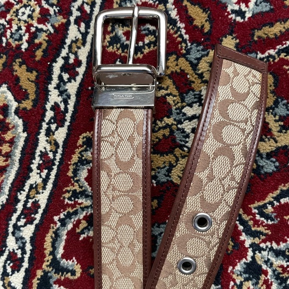 Coach men signature reversible belt - Picture 2 of 4